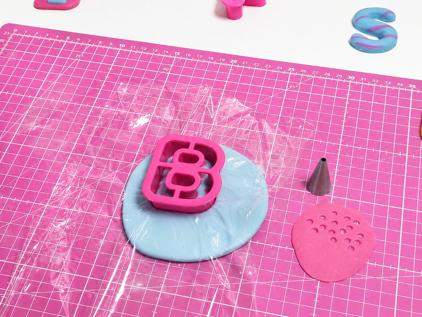 Fondant ausstechen